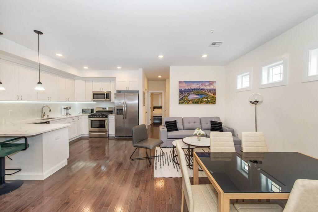 Stylish Chic Condo Nyc At Fingertips North Bergen Eksteriør billede